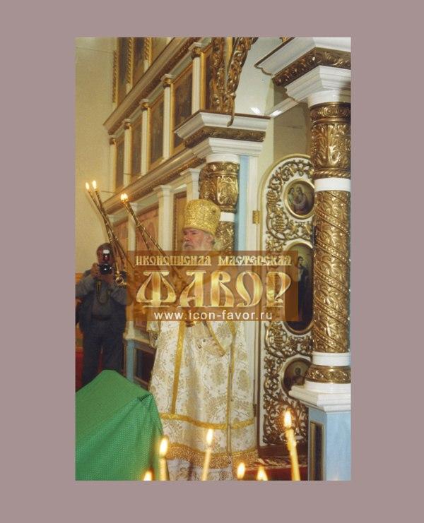 Освящение иконостаса патриархом Алексием